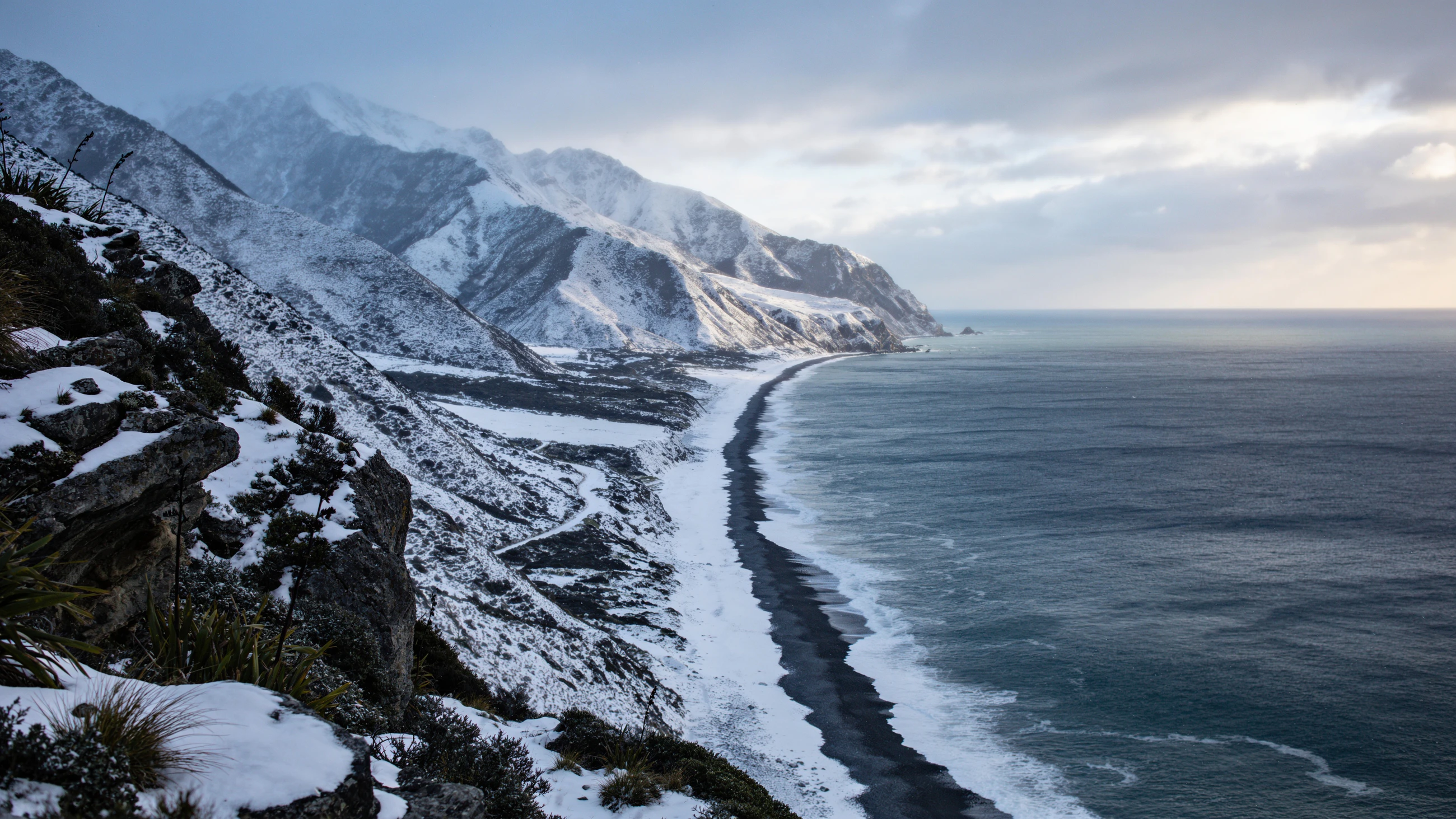 Synthetic contextual ocean-passage study used to frame a winter ridge-to-sea crossing system.