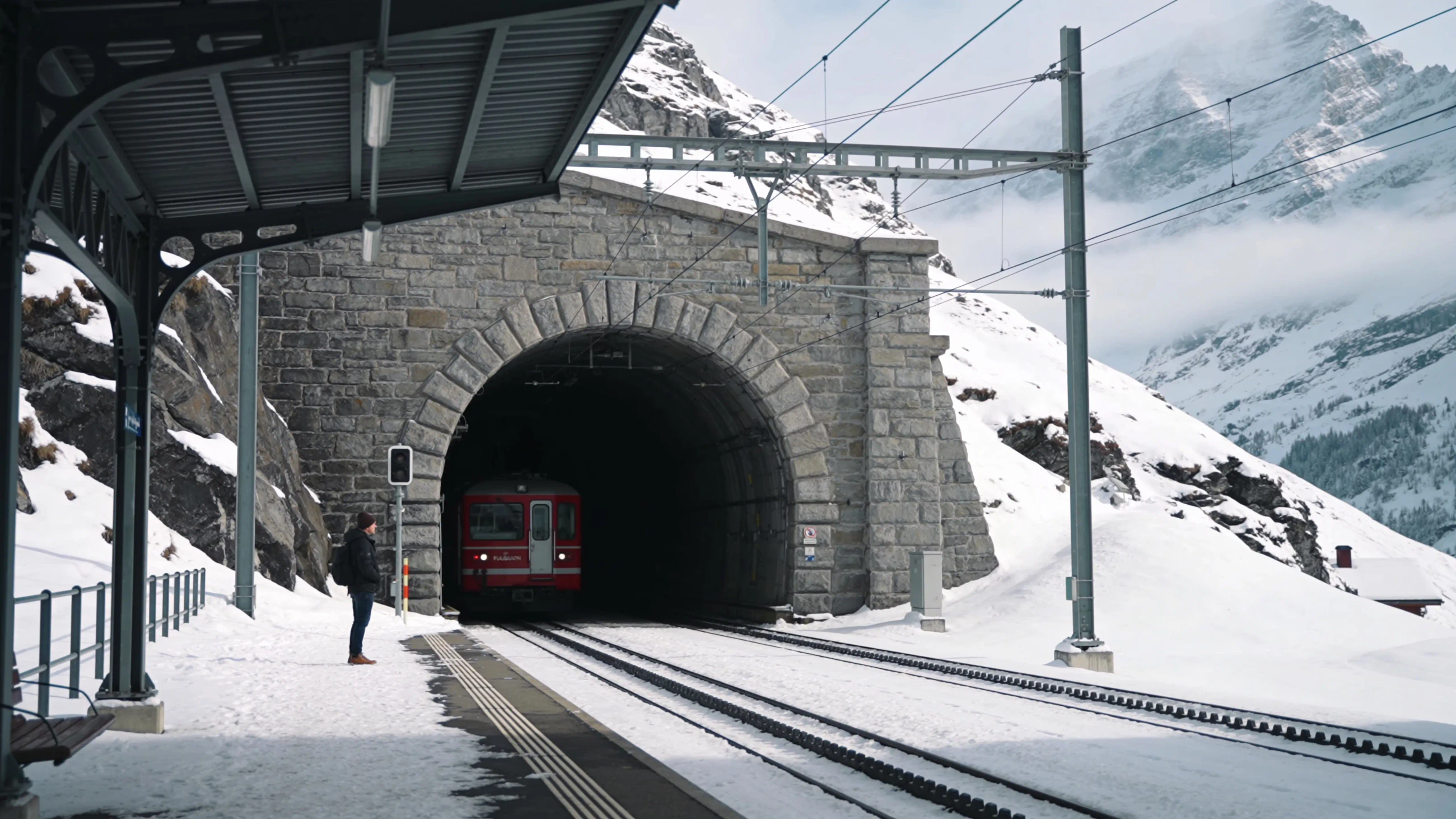 Synthetic contextual study of engineered access under high-alpine snow conditions.